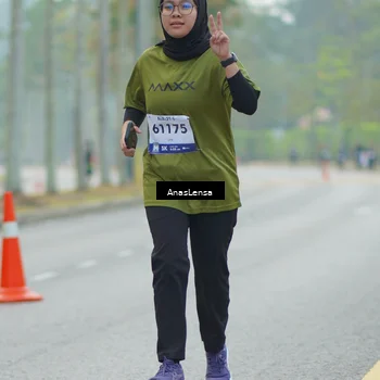 Runner Photo 8165814