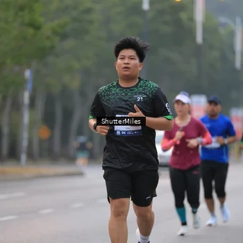 Runner Photo 8165890