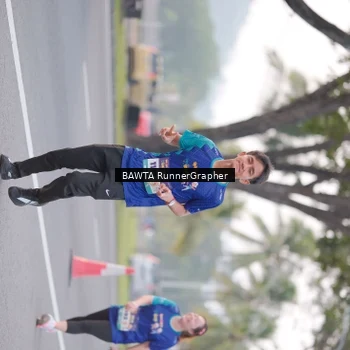 Runner Photo 8165911