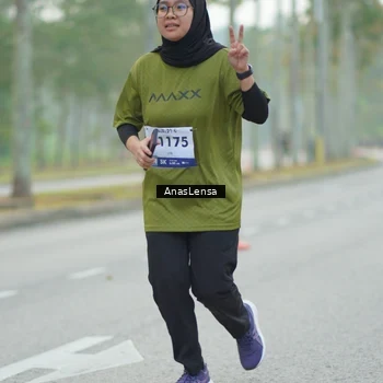 Runner Photo 8165920