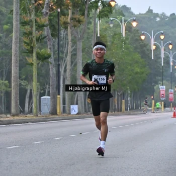 Runner Photo 8165927