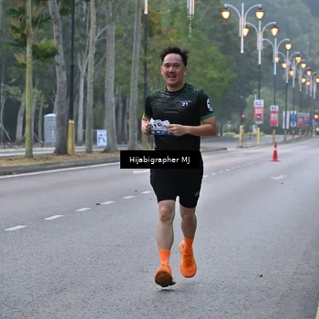 Runner Photo 8165951