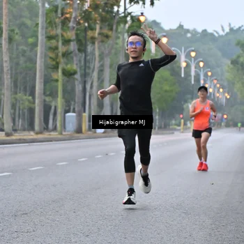 Runner Photo 8165954