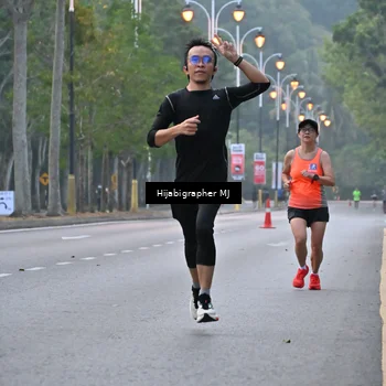 Runner Photo 8165955