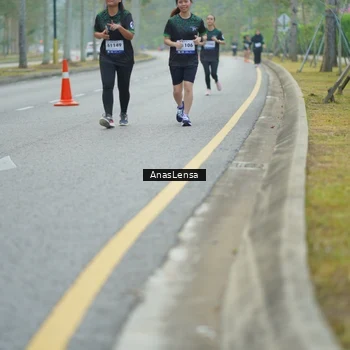 Runner Photo 8165972