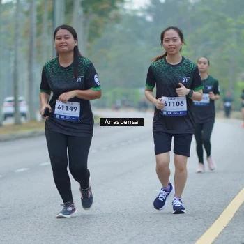 Runner Photo 8165977
