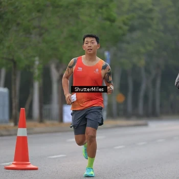 Runner Photo 8166031