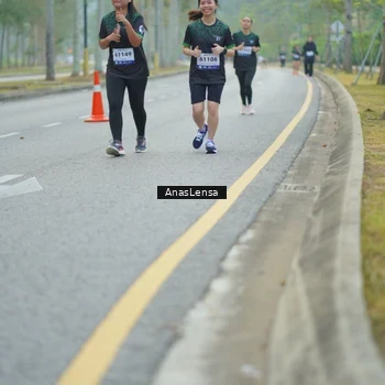 Runner Photo 8166045