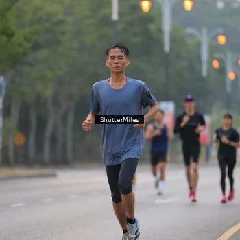 Runner Photo 8166053