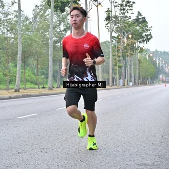 Runner Photo 8166054