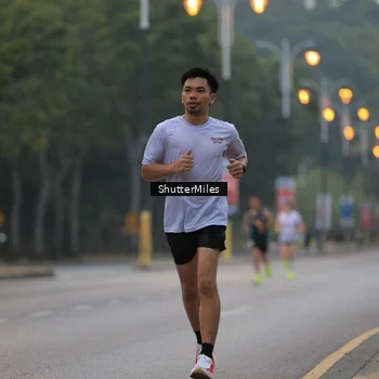 Runner Photo 8166079