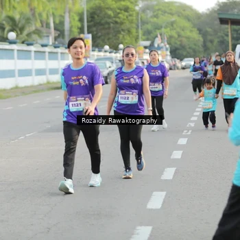 Runner Photo 8166083