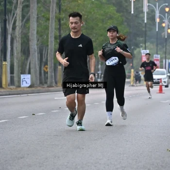 Runner Photo 8166090