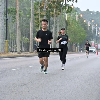 Runner Photo 8166092