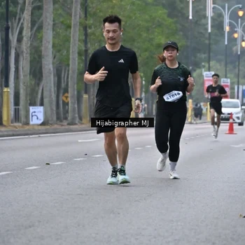 Runner Photo 8166093