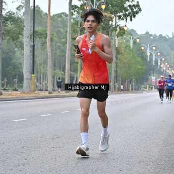 Runner Photo 8166151