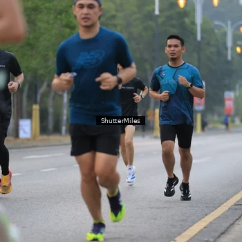 Runner Photo 8166152