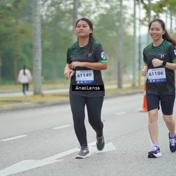 Runner Photo 8166196