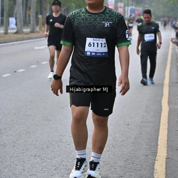 Runner Photo 8166203