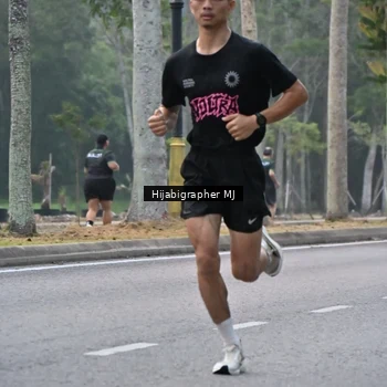 Runner Photo 8166206