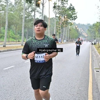 Runner Photo 8166213