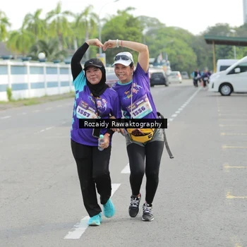 Runner Photo 8166214