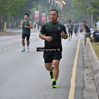 Runner Photo 8166249