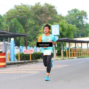 Runner Photo 8166270