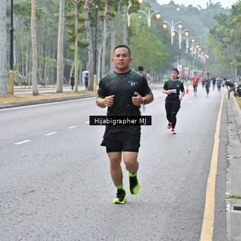 Runner Photo 8166271