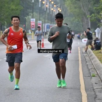Runner Photo 8166286