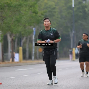 Runner Photo 8166295