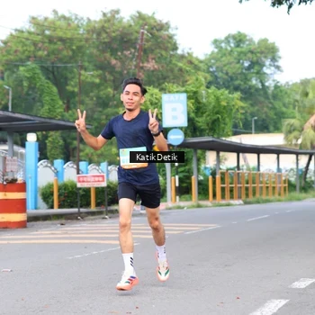 Runner Photo 8166304