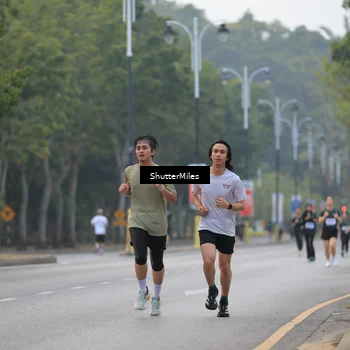 Runner Photo 8166321