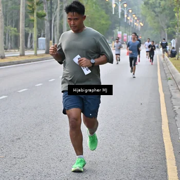 Runner Photo 8166333