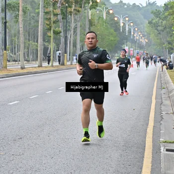 Runner Photo 8166341
