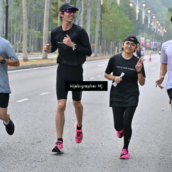 Runner Photo 8166343