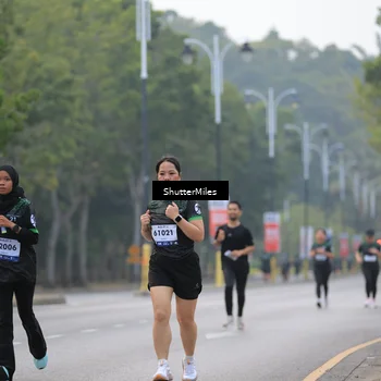 Runner Photo 8166348