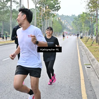 Runner Photo 8166355