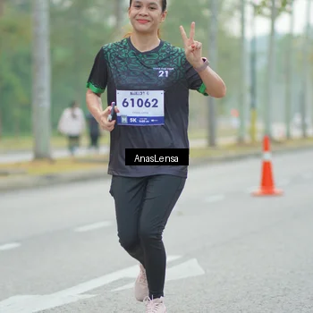 Runner Photo 8166367