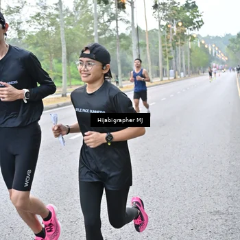 Runner Photo 8166373
