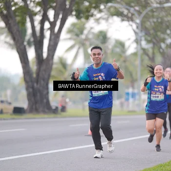 Runner Photo 8166379