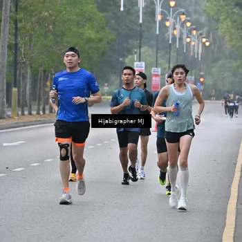Runner Photo 8166424