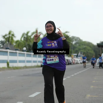 Runner Photo 8166431