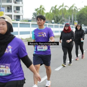 Runner Photo 8166496