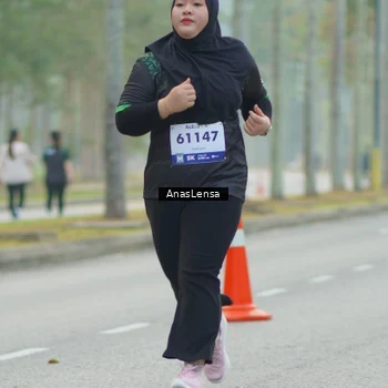 Runner Photo 8166526