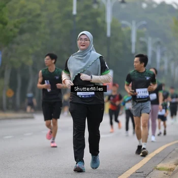 Runner Photo 8166531