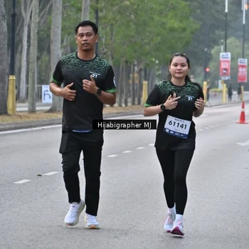 Runner Photo 8166542