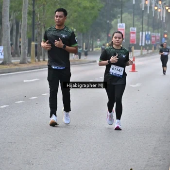 Runner Photo 8166543