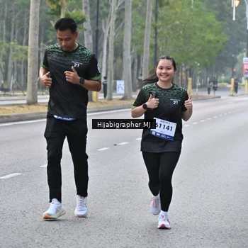 Runner Photo 8166554