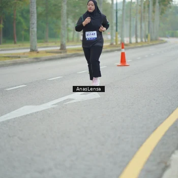 Runner Photo 8166601